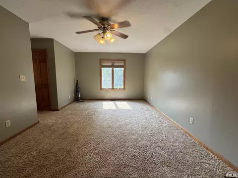 Bedroom - 8050 Little Eagle Dr, Springfield, IL 62712 photo 6 of 6