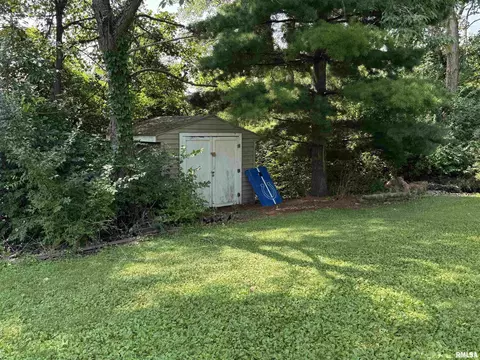 Exterior - 8050 Little Eagle Dr, Springfield, IL 62712 photo 19 of 23