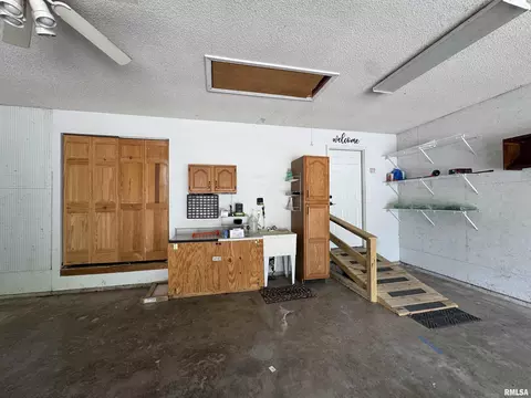 Other - 8050 Little Eagle Dr, Springfield, IL 62712 photo 7 of 11