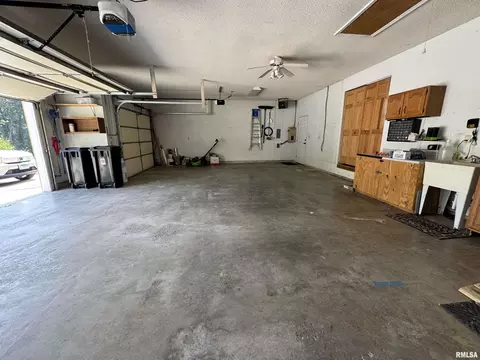 Other - 8050 Little Eagle Dr, Springfield, IL 62712 photo 10 of 11