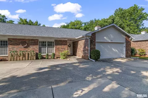 Exterior - 1830 Cherry Rd, Springfield, IL 62704 photo 8 of 8