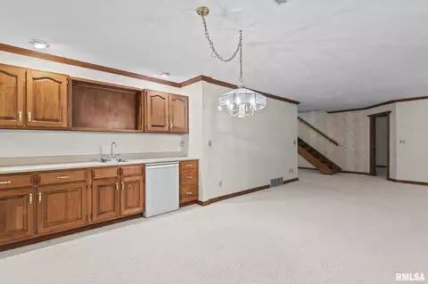 Other - 1830 Cherry Rd, Springfield, IL 62704 photo 9 of 10