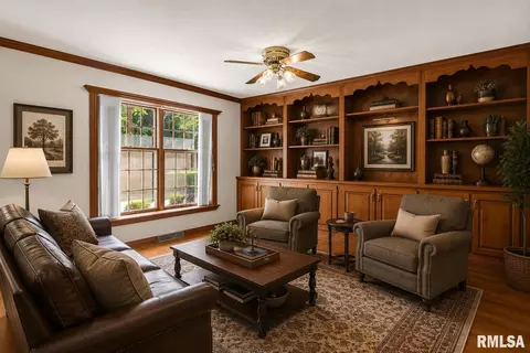 Living - 1830 Cherry Rd, Springfield, IL 62704 photo 1 of 16