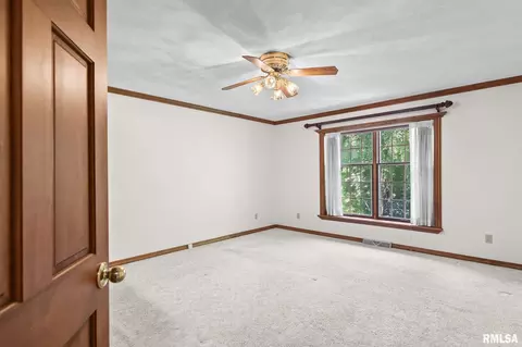 Bedroom - 1830 Cherry Rd, Springfield, IL 62704 photo 2 of 10
