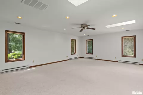 Bedroom - 53 Frontier Lake Ests, Springfield, IL 62707 photo 1 of 10