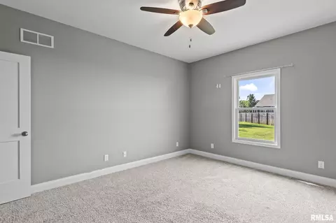 Bedroom - 1514 Balfour Dr, Springfield, IL 62711 photo 5 of 7