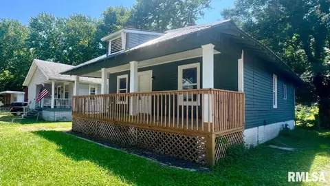 Exterior - 121 S Wesley St, Springfield, IL 62703 photo 4 of 4