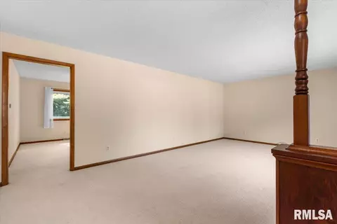 Living - 169 Bellerive Rd, Springfield, IL 62704 photo 1 of 8