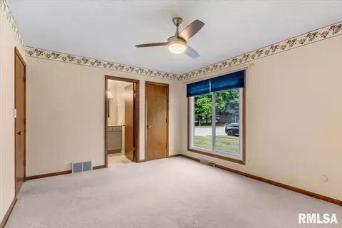 Bedroom - 169 Bellerive Rd, Springfield, IL 62704 photo 3 of 9