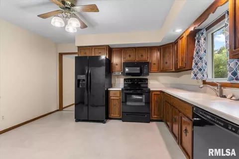 Other - 169 Bellerive Rd, Springfield, IL 62704 photo 3 of 11