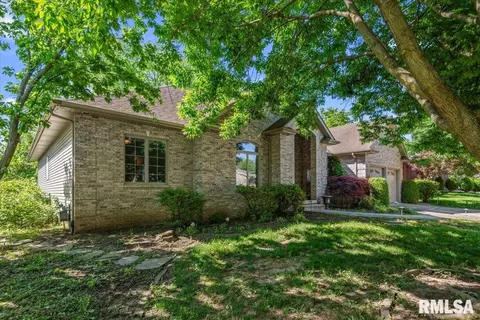4332 Creek Dr, Springfield, IL 62711 photo 3