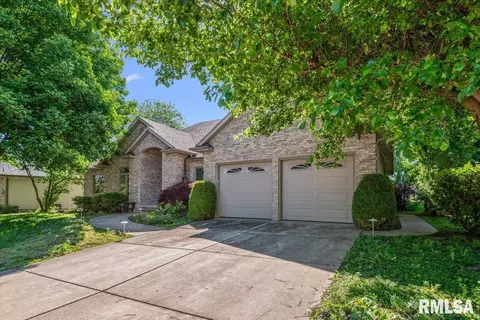 4332 Creek Dr, Springfield, IL 62711 photo 2