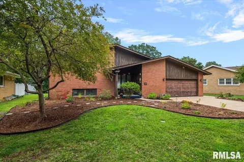 2400 Cahokia Dr, Springfield, IL 62703 photo 2