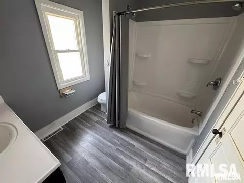 1039 N Franklin Ave, Springfield, IL 62702 photo 12