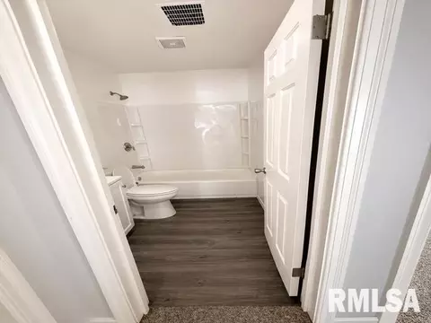 Bath - 2204 E Adams St, Springfield, IL 62703 photo 1 of 1
