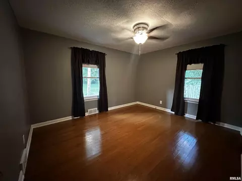 Bedroom - 200 N Maple St, Athens, IL 62613 photo 2 of 2