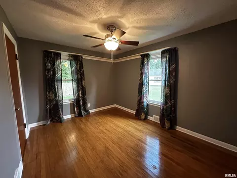 Bedroom - 200 N Maple St, Athens, IL 62613 photo 1 of 2