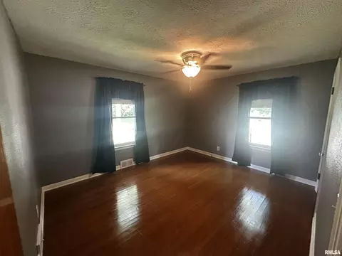 Bedroom - 200 N Maple St, Athens, IL 62613 photo 2 of 2