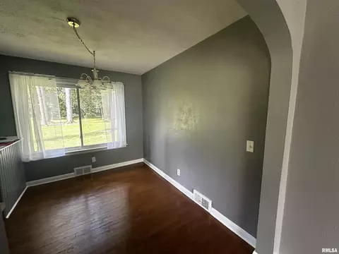 Other - 200 N Maple St, Athens, IL 62613 photo 2 of 4