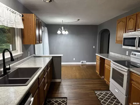 Kitchen - 200 N Maple St, Athens, IL 62613 photo 5 of 5