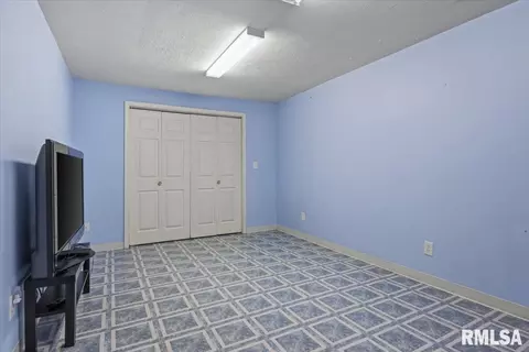 Other - 3908 Greenfield Dr, Springfield, IL 62704 photo 14 of 16