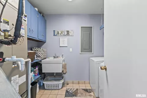 Other - 2201 W Washington St, Springfield, IL 62702 photo 6 of 10