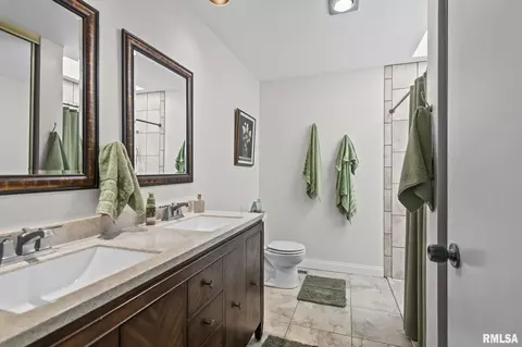 Bath - 2201 W Washington St, Springfield, IL 62702 photo 1 of 3