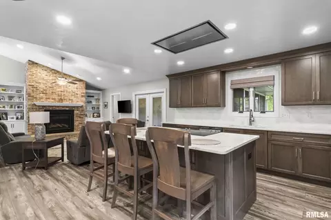 Kitchen - 2241 W Road Dr, Springfield, IL 62711 photo 2 of 5