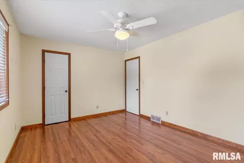 Bedroom - 120 Agustus Ln, Springfield, IL 62703 photo 5 of 7