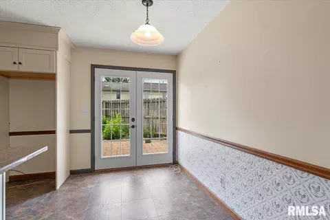 Other - 120 Agustus Ln, Springfield, IL 62703 photo 5 of 7