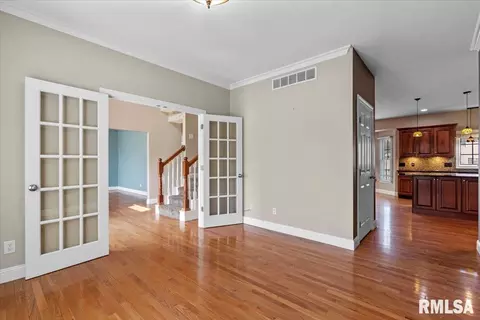 Other - 324 Keystone Dr, Chatham, IL 62629 photo 2 of 18