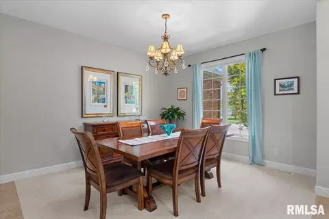 Dining - 1904 Grist Mill Dr, Springfield, IL 62711 photo 1 of 5