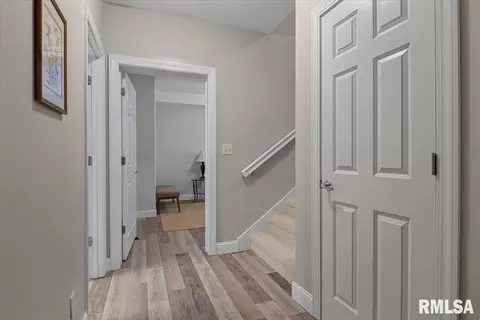 Entry Way - 1904 Grist Mill Dr, Springfield, IL 62711 photo 8 of 8