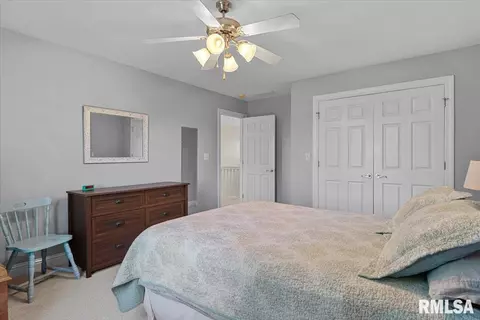 Bedroom - 1904 Grist Mill Dr, Springfield, IL 62711 photo 2 of 9