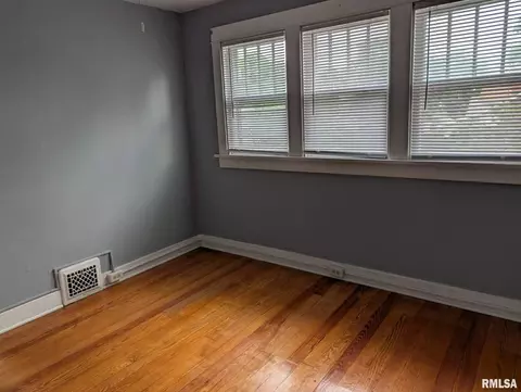 Bedroom - 159 W Locust St, Canton, IL 61520 photo 1 of 2