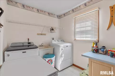 Other - 1405 Hosta St, Springfield, IL 62712 photo 7 of 12