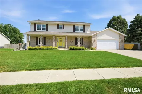 Exterior - 1405 Hosta St, Springfield, IL 62712 photo 1 of 8
