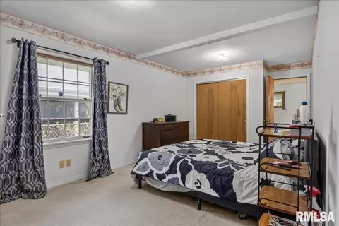 Bedroom - 156 N Illinois St, Springfield, IL 62702 photo 1 of 2