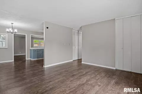 Other - 1712 Fairfield Dr, Springfield, IL 62702 photo 2 of 6