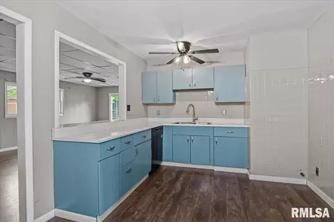 Kitchen - 1712 Fairfield Dr, Springfield, IL 62702 photo 1 of 1