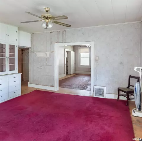 Other - 727 E Jackson St, Macomb, IL 61455 photo 2 of 5
