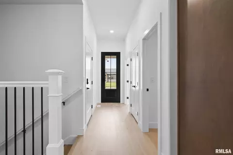 Entry Way - 4618 Tess Dr, Springfield, IL 62711 photo 1 of 4