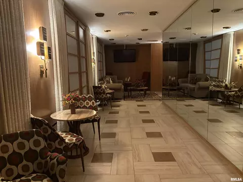 Other - 718 S 7th St, Springfield, IL 62703 photo 5 of 6