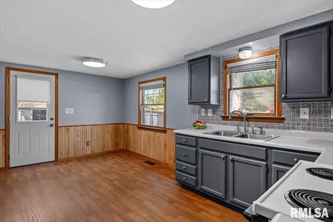 Other - 452 Elder Ave, Palmyra, IL 62674 photo 3 of 10