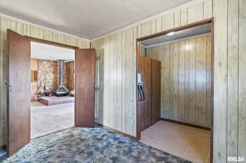 Entry Way - 2505 Griffiths Ave, Springfield, IL 62702 photo 1 of 1