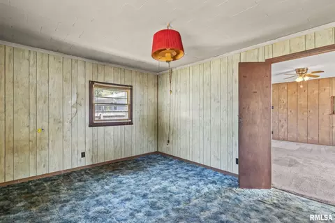 Bedroom - 2505 Griffiths Ave, Springfield, IL 62702 photo 1 of 10