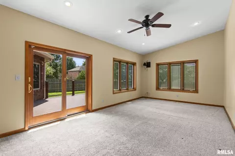 Other - 401 Colbrook Dr, Springfield, IL 62702 photo 4 of 21