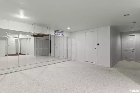 Other - 401 Colbrook Dr, Springfield, IL 62702 photo 17 of 21