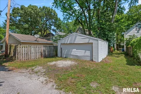 Exterior - 861 S Park, Springfield, IL 62704 photo 5 of 5