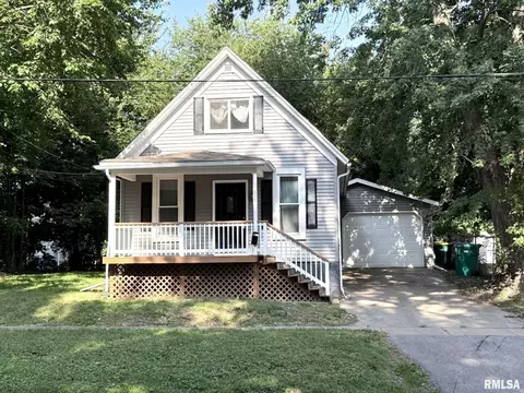 355 N Pearl St, Galesburg, IL 61401